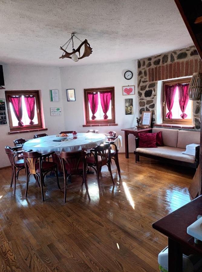 Robinson Vila Kitokret Kutjevo Zewnętrze zdjęcie